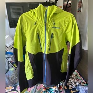 Patagonia ski jacket men’s M